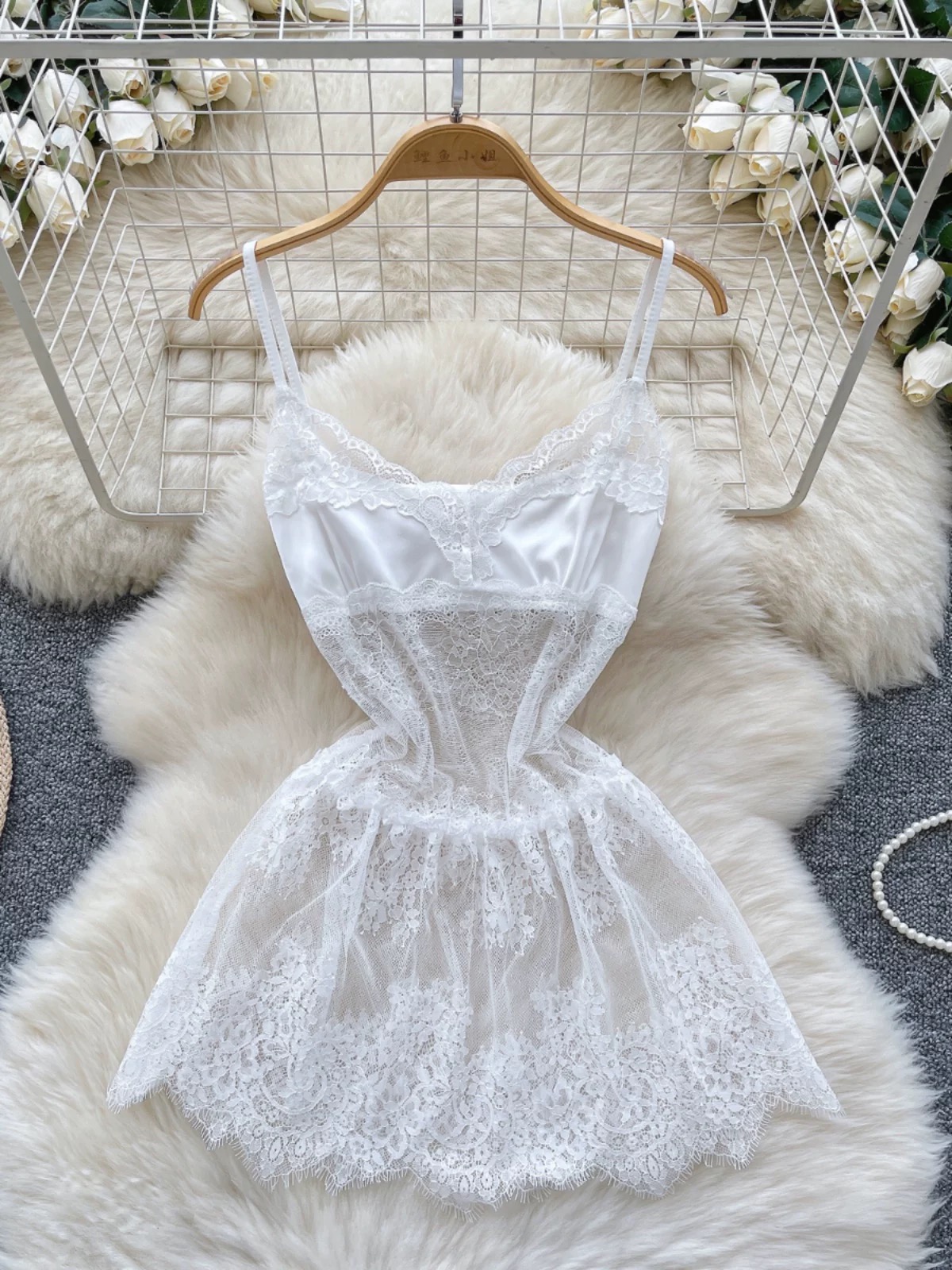 Never a dull moment night dress SW130 images